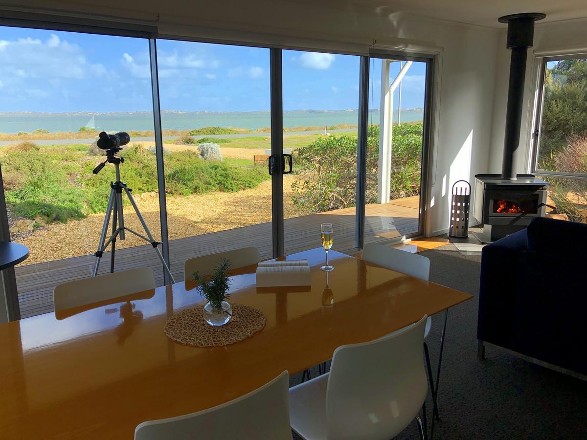 Villa Coorong Waterfront Retreat à Meningie Extérieur photo